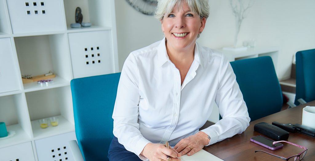 Karen Hyde, MCIPR, Accredited Practitioner